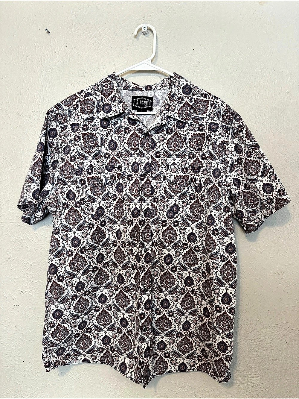 Gibson Paisley Button Down Shirt in White & Blue XL Like New